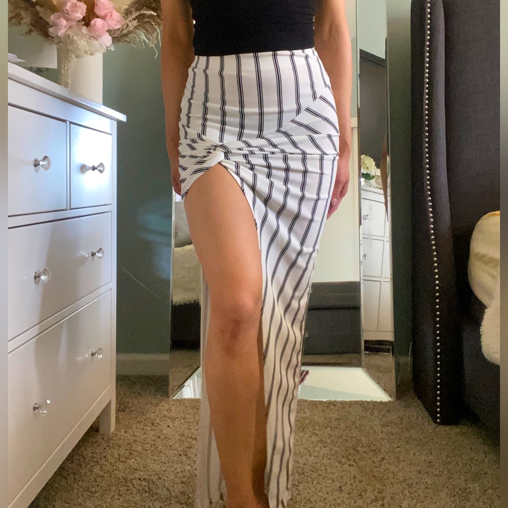 Striped High Low Skirt - Size Small
